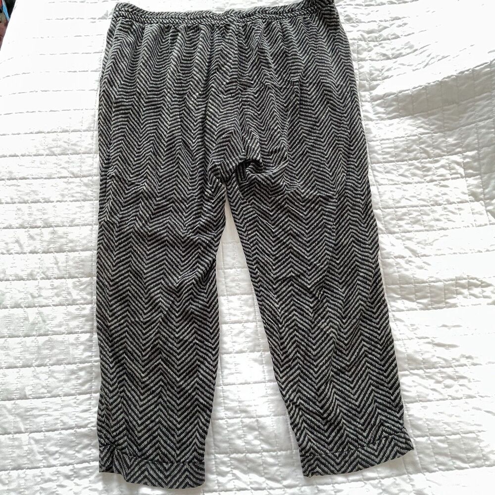Old Navy Black Soft Pants Boho Print Ankle Cropped Lounge Bottoms Womens Size XL - Picture 2 of 11